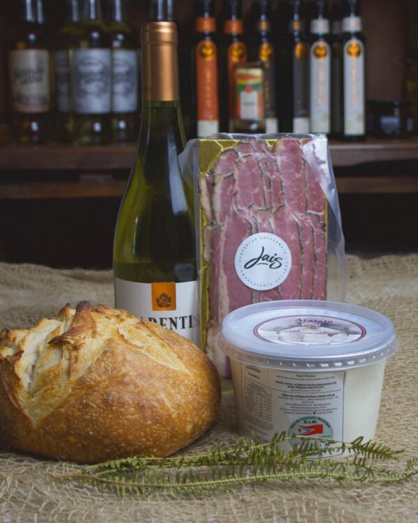 Kit Fondue Completo com Charcutaria (4 itens) -1