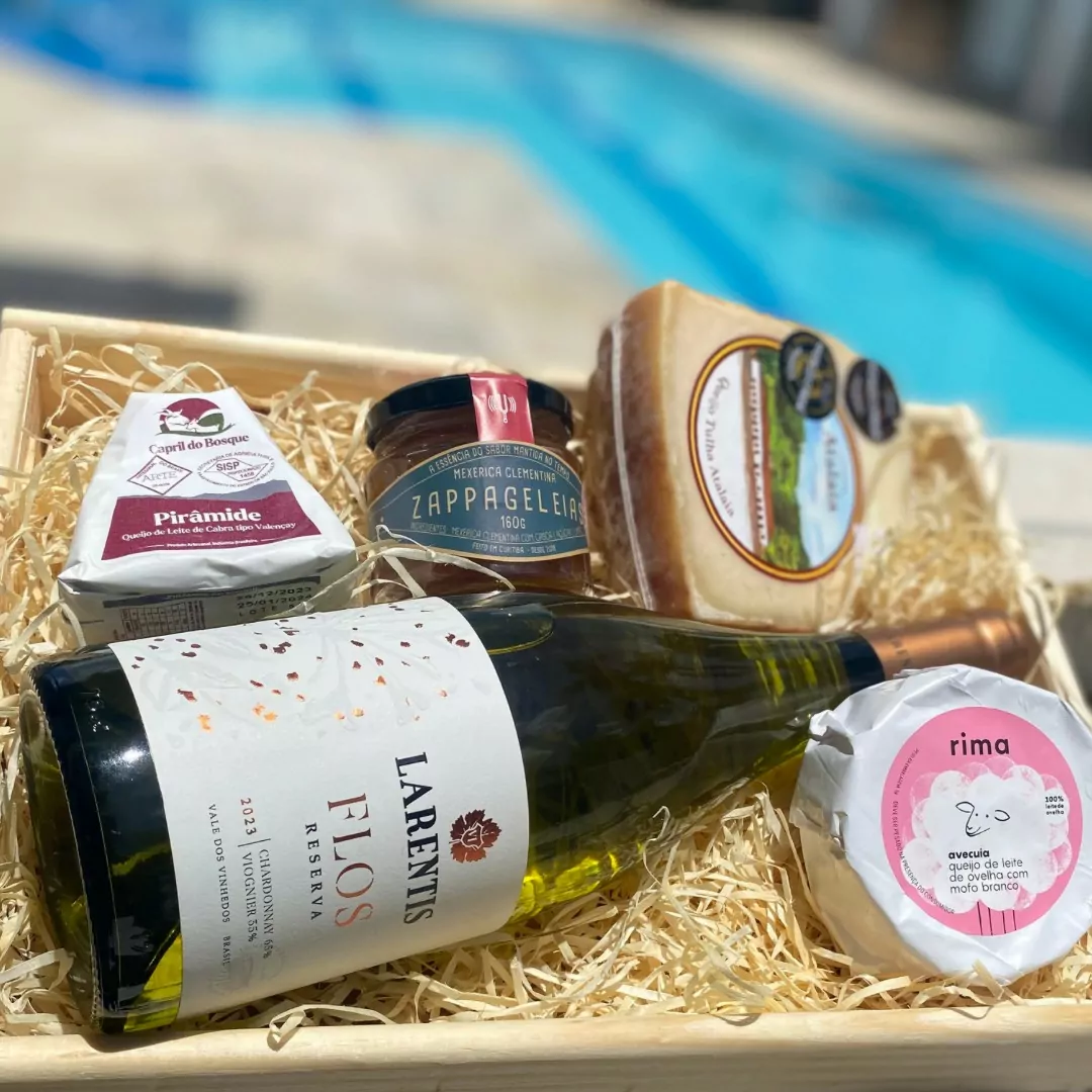 Kit Festa na Piscina – 5 itens (serve até 6 pessoas)