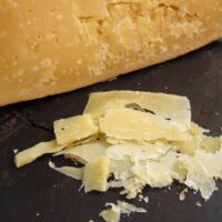 Queijo Castanho (1 ano) - Queijo com Arte - 200g (aprox.)