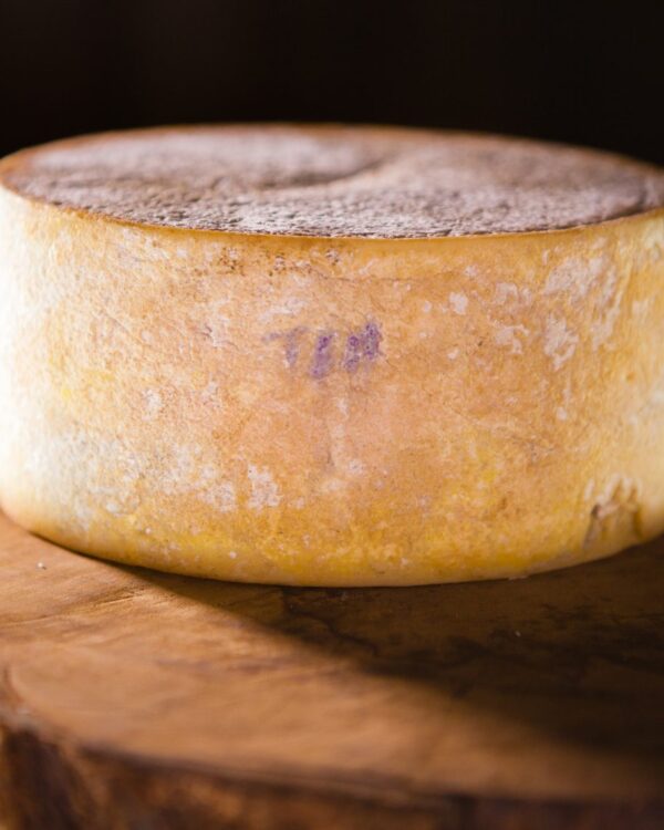 Queijo Trilha - Fazenda Atalaia - 350g (aprox.) -1