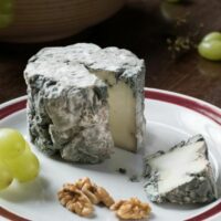 Queijo Azul do Bosque - Capril do Bosque - 270g  (aprox.) -1