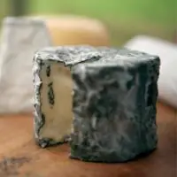 Queijo Azul do Bosque - Capril do Bosque - 270g  (aprox.)
