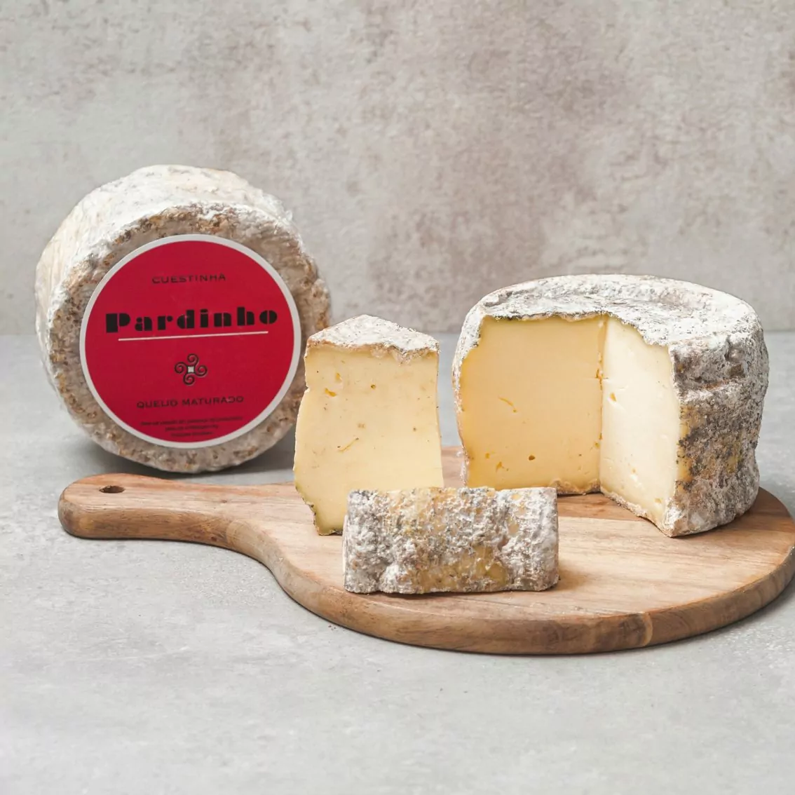Queijo Cuestinha – Pardinho Artesanal Queijo Cuestinha – Pardinho Artesanal