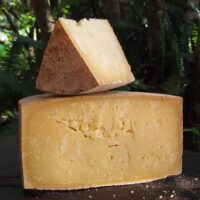 Queijo Castanho (1 ano) - Queijo com Arte - 200g (aprox.)