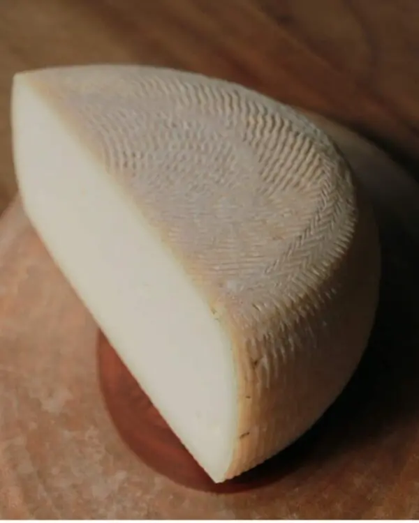 Queijo Capra (leite de cabra) - Artelatte - 150g (aprox.)