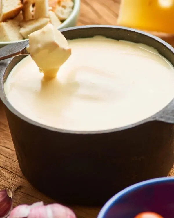 Fondue Artesanal - Fazenda Atalaia - 500g (aprox.) Fondue Artesanal - Fazenda Atalaia - 500g (aprox.)