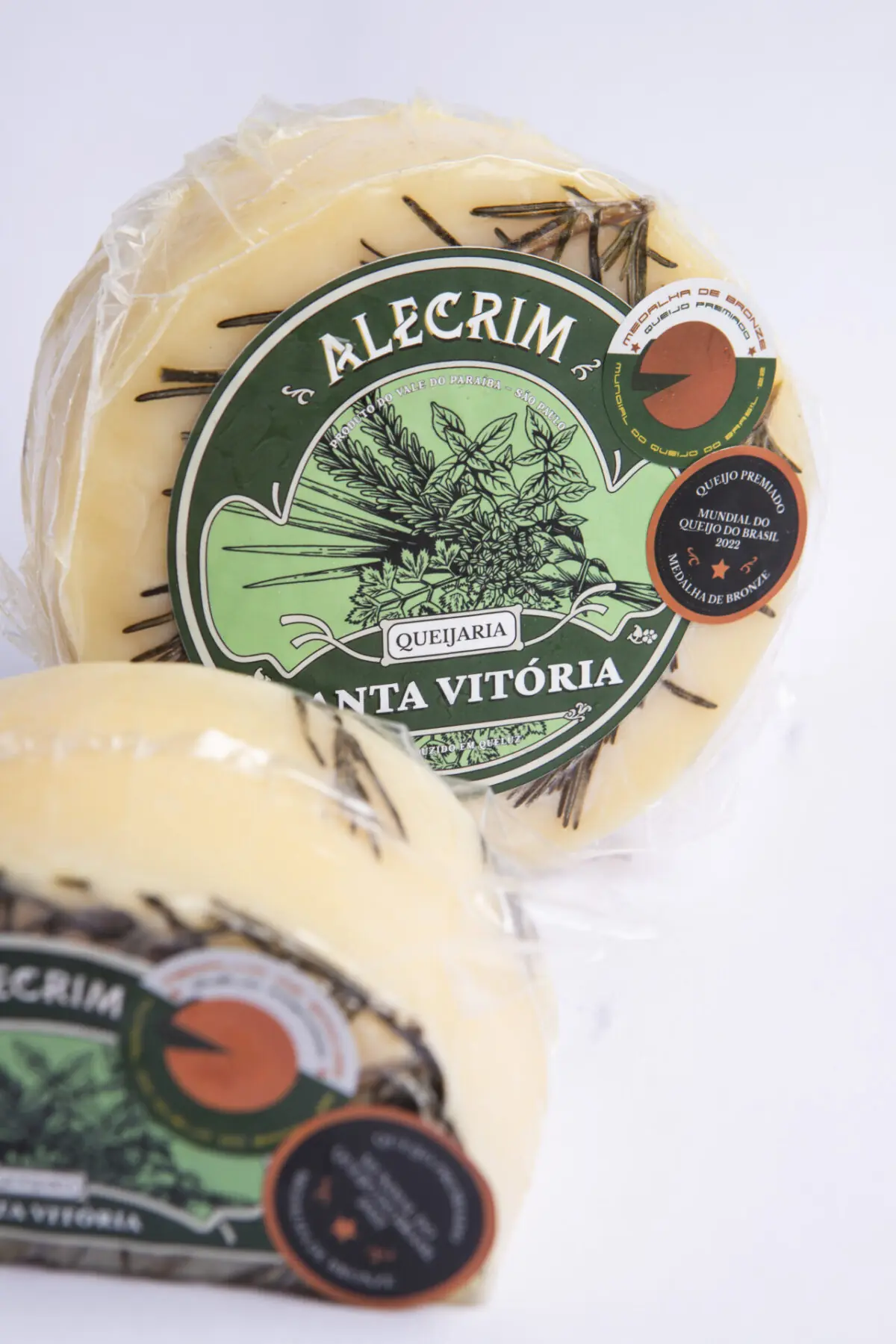 Queijo Alecrim - Queijaria Santa Vitória - 320g (aprox.)