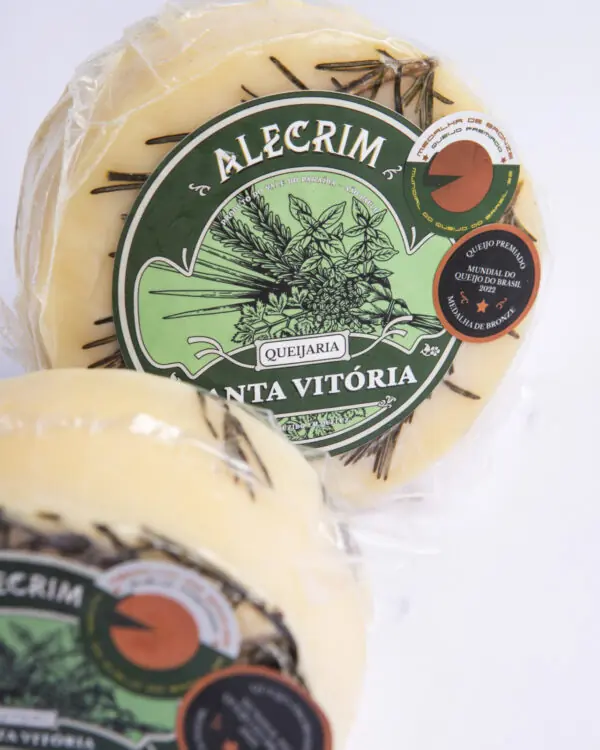 Queijo Alecrim - Queijaria Santa Vitória - 320g (aprox.) -1 Queijo Alecrim - Queijaria Santa Vitória - 320g (aprox.) -1