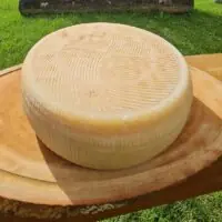 Queijo Duetto (vaca e cabra) - Artelatte - 150g (aprox.)
