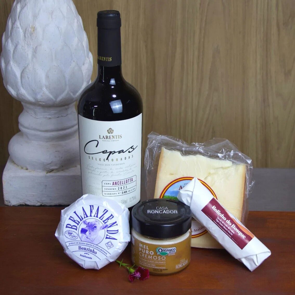 Cestas para o dia dos namorados: o que colocar e como montar - 1