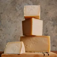 Queijo Maratimba (leite de ovelha e vaca) - Queijaria Rima