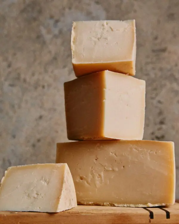 Queijo Maratimba (leite de ovelha e vaca) - Queijaria Rima - 150g Queijo Maratimba (leite de ovelha e vaca) - Queijaria Rima - 150g