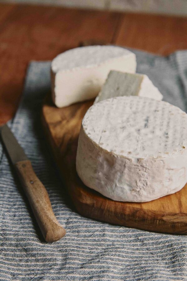 Queijo Avecuia (ovelha) – Queijaria Rima – 150g -4 Queijo Avecuia (ovelha) – Queijaria Rima – 150g -4