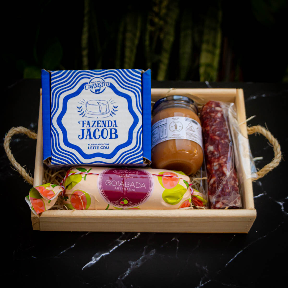 Cesta Sabores Tradicionais - 4 Itens