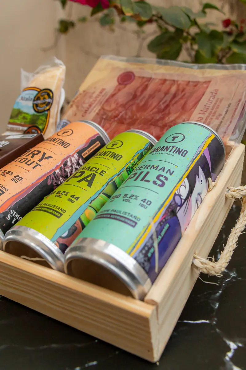 Cesta com Cervejas e Petiscos Artesanais - Dia Dos Pais (6 itens)