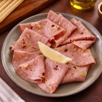 Mortadela com Pistache - De Paula Charcuterie - 100g