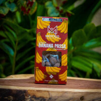 IMG_5044 Drageado de Banana Passa com Chocolate 65% - Mestiço Chocolates - 100g