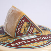 Queijo Cangalha - Queijaria Santa Vitória - 300g (aprox.)