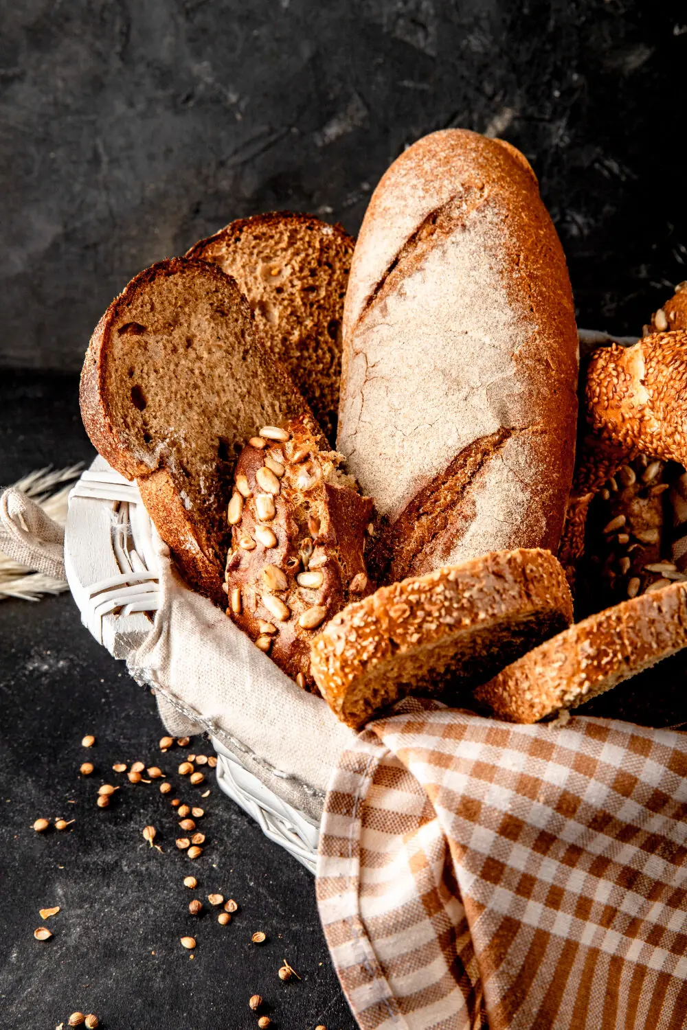 Dia do Pão: Monte uma tábua de pães e queijos perfeita - 9