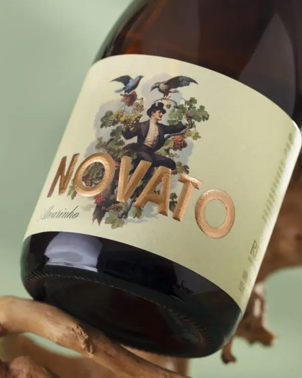 Vinho Novato Alvarinho - Revvo - 750ml