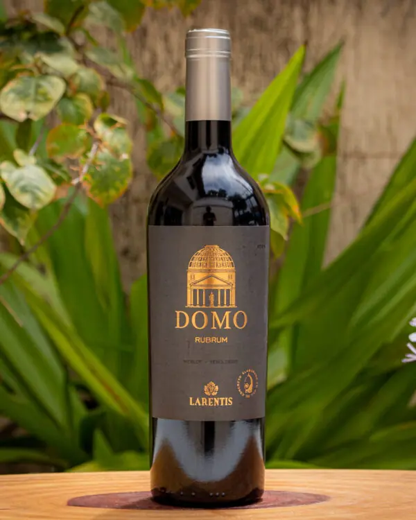 Vinho Larentis Domo Rubrum