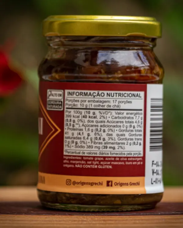Tabela nutricional e lista de ingredientes do Pomodorini Confit com selo Alto em Gordura Saturada e sal light.