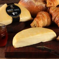 Queijo Pinhal Maturado 2 Meses - Queijaria do Jordão - 350g