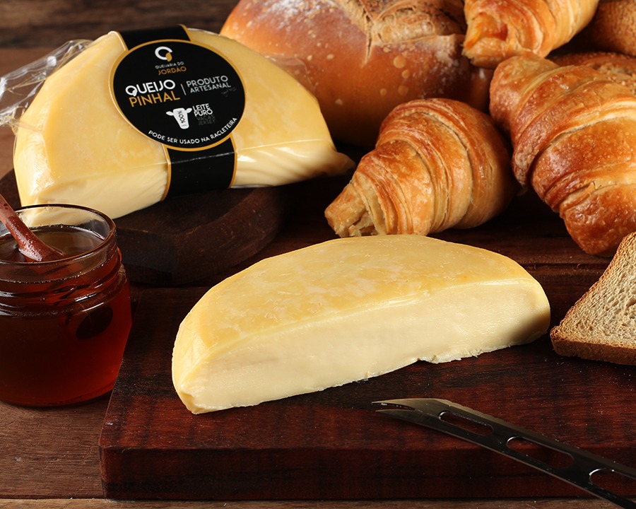 Queijo Pinhal Maturado 2 Meses - Queijaria do Jordão - 350g