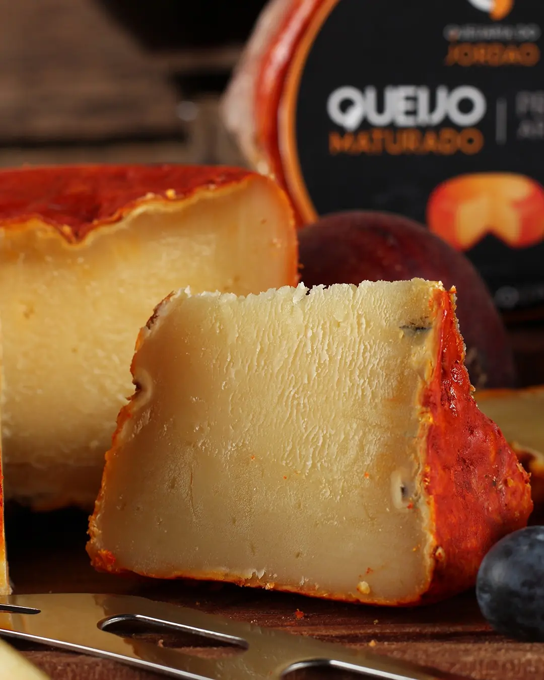 Queijo  Jordão Pasta Dura 5 Meses  -  Queijaria do Jordão  -  250g -1