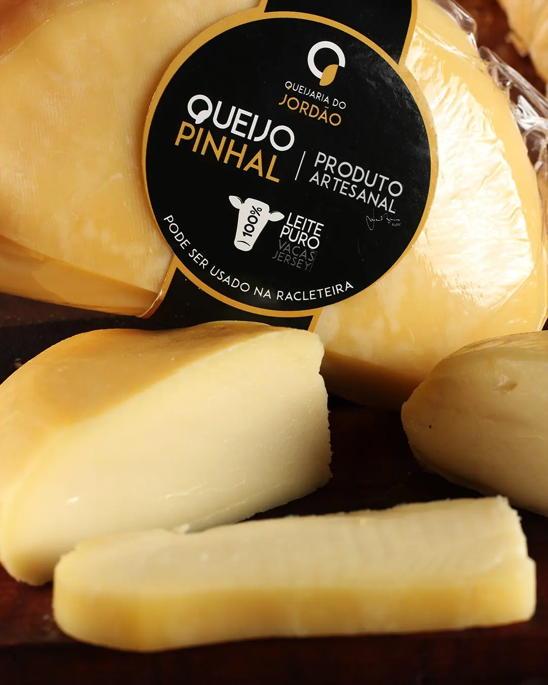 Queijo Pinhal Maturado 2 Meses - Queijaria do Jordão - 350g