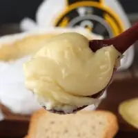 jordão 4 - Miguel Barroso Colher com queijo do Jordão pasta mole cremoso espalhável como manteiga