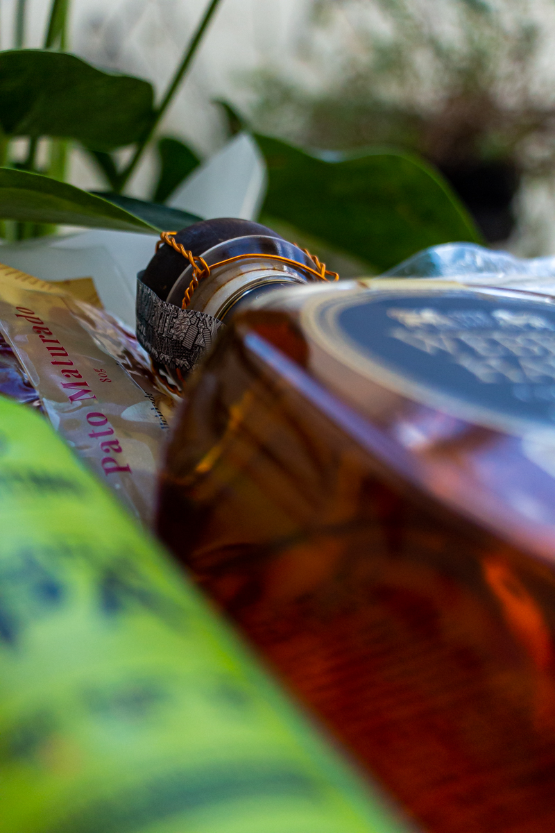 Cesta Ícones do Brasil - Cesta Gourmet com Queijos, Cachaça e Charcutaria - (9 itens)